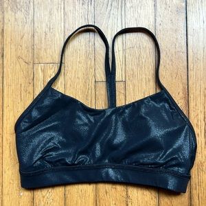 lululemon flow y bra | size 6 | black shine